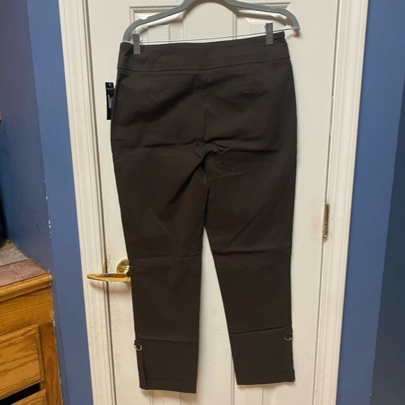 Ava And Grace Brown Women straight leg cuff strap Capri pants with pockets - Picture 5 of 11